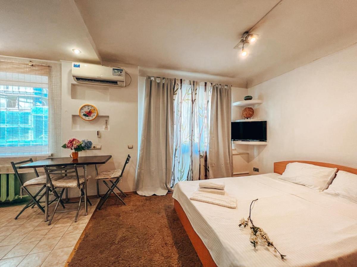 Apartment In The Center Of Kiev Eksteriør billede